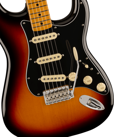 Fender Vintera II 70's Stratocaster Maple Neck in 3 Tone Sunburst