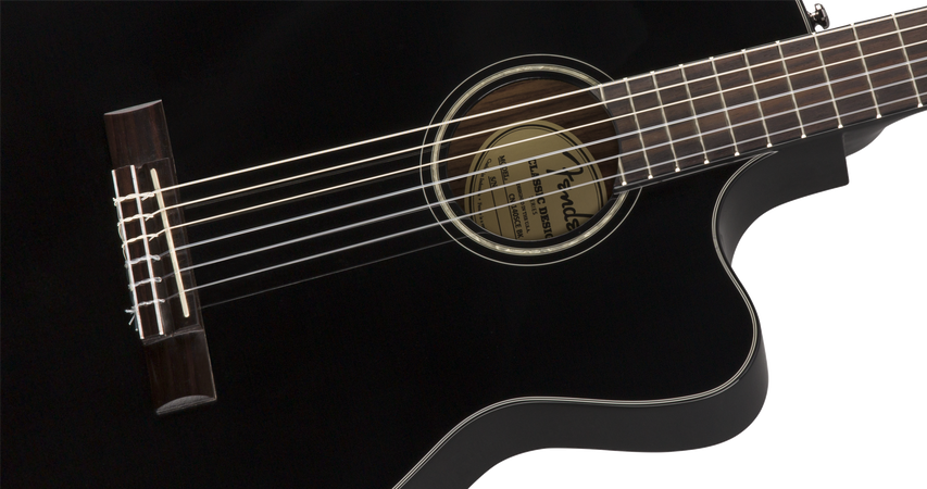 Fender CN-140SCE Electro Classical Thinline in Black