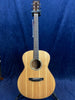 Auden Artist Mahogany Austin Model Spruce Top Full Body in Hard Case