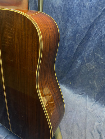 Auden Artist Rosewood Colton Model Spruce Top Full Body in Hard Case