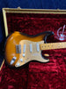 Fender Custom Shop Relic Stratocaster '54 60th Anniversary in 2 Tone Sunburst