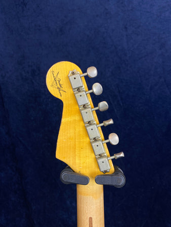 Fender Custom Shop Relic Stratocaster '54 60th Anniversary in 2 Tone Sunburst