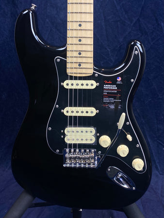 Fender American Performer Stratocaster in HSS in Black with Maple Fingerboard