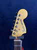 Fender American Performer Mustang Rosewood Fingerboard in 3 Colour Sunburst