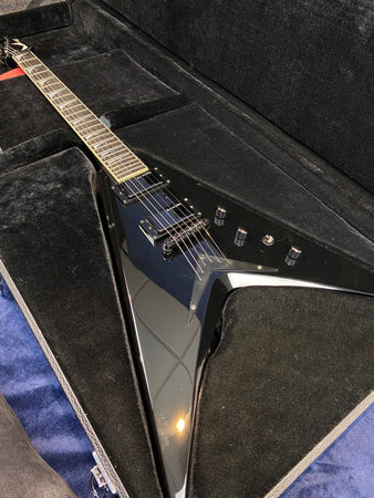 Dean Dave Mustaine V in Black with Case Pre-owned