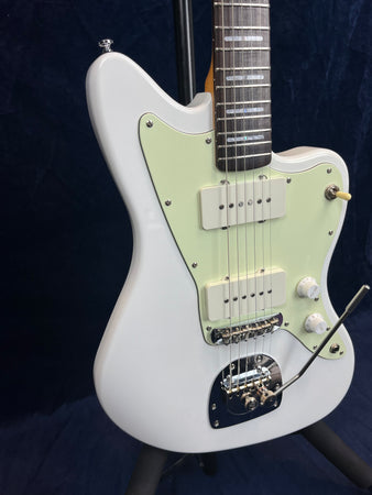 Sire J5 Jazzmaster in Olympic White Pre-owned