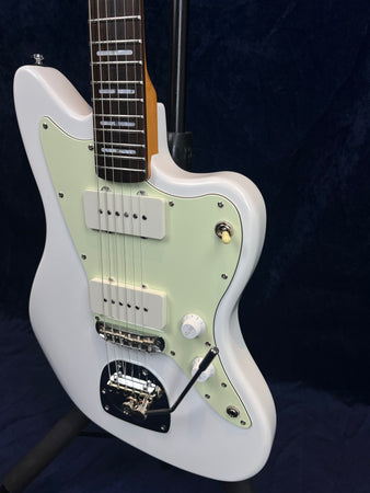 Sire J5 Jazzmaster in Olympic White Pre-owned