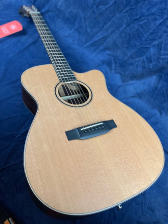 Auden Special Order Artist 45 Bowman Cutaway Short Scale Rosewood