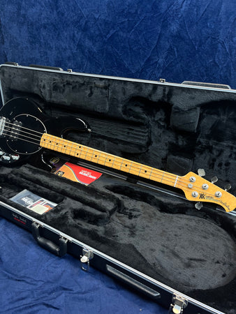 Ernie Ball Music Man Classic StingRay 4 Bass 2015 Maple Neck in Black Pre-owned