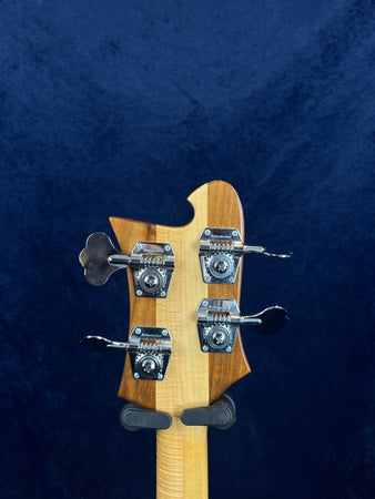 Rickenbacker 4003 Bass 2011 Model Rosewood Fretboard in Mapleglo