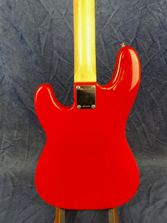 Squier P Bass in Dakota Red Pre-owned