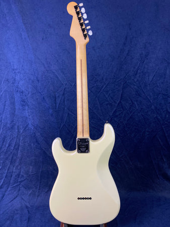 Charvel Jake E Lee USA Signature Model in Pearl White Pre-owned with case