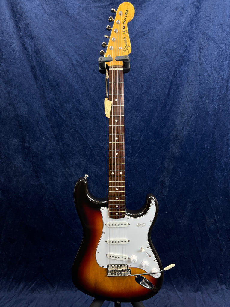 Squier JV ST62 Stratocaster 1983 w/ Swing Tag in Sunburst