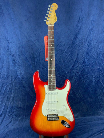 Fender Custom Shop Classic Collection Strat in Sienna Burst '98 with Case Pre-owned