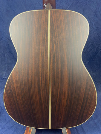 Auden 632 Series Bowman Rosewood Satin Finish in Hard Case