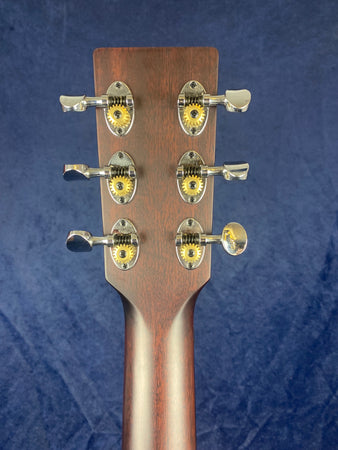 Auden 632 Series Bowman Rosewood Satin Finish in Hard Case