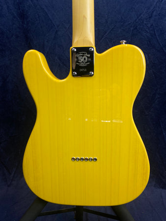 Gordon Smith Classic T with Maple Neck in Butterscotch Blonde Case