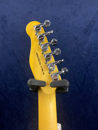 Gordon Smith Classic T with Maple Neck in Butterscotch Blonde Case