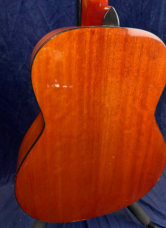 Fender FR-50 Resonator Guitar in Sunburst Pre-owned