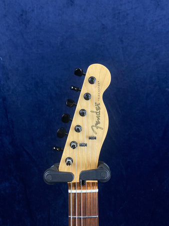 Fender Player Telecaster in Polar White with Black Hardware 2022 Pre-owned