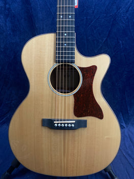 Sigma GMC-1E Electro Acoustic Presys II Guitar in Natural