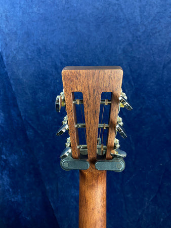 Sigma 000T-28S Slotted Headstock 12th Fret Acoustic in Natural