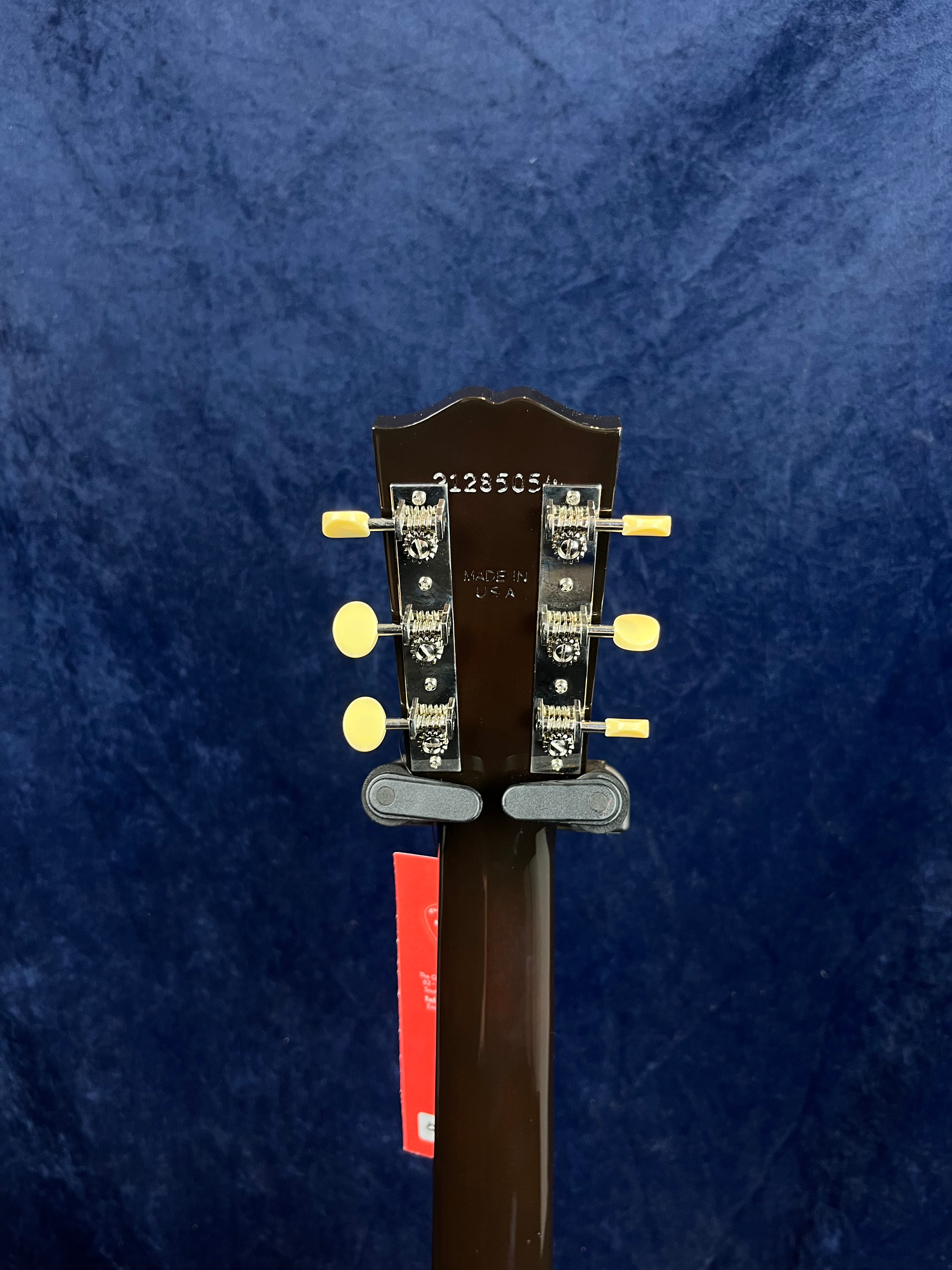 Gibson L-00 Original Acoustic Guitar in Vintage Sunburst