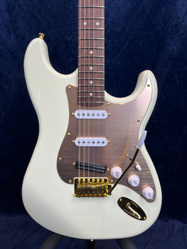 Jet JS-380 Limited Edition Copper Pickguard Hot-Rail in Olympic White Pre-owned