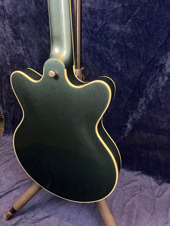 Gretsch G2655 Semi-Hollow Electric Guitar in Gunmetal Pre-owned