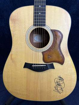Taylor 110 Dreadnought Acoustic in Natural Dolly Parton Signed Pre-owned