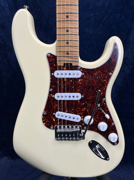 Gordon Smith Classic S Flame Roasted Maple Neck Swamp Ash Body in Bude Cream