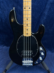Ernie Ball Music Man Classic StingRay 4 Bass 2015 Maple Neck in Black Pre-owned
