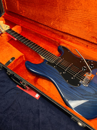 Fender American Deluxe Bad Boy Blue Stratocaster Pre-owned with Case