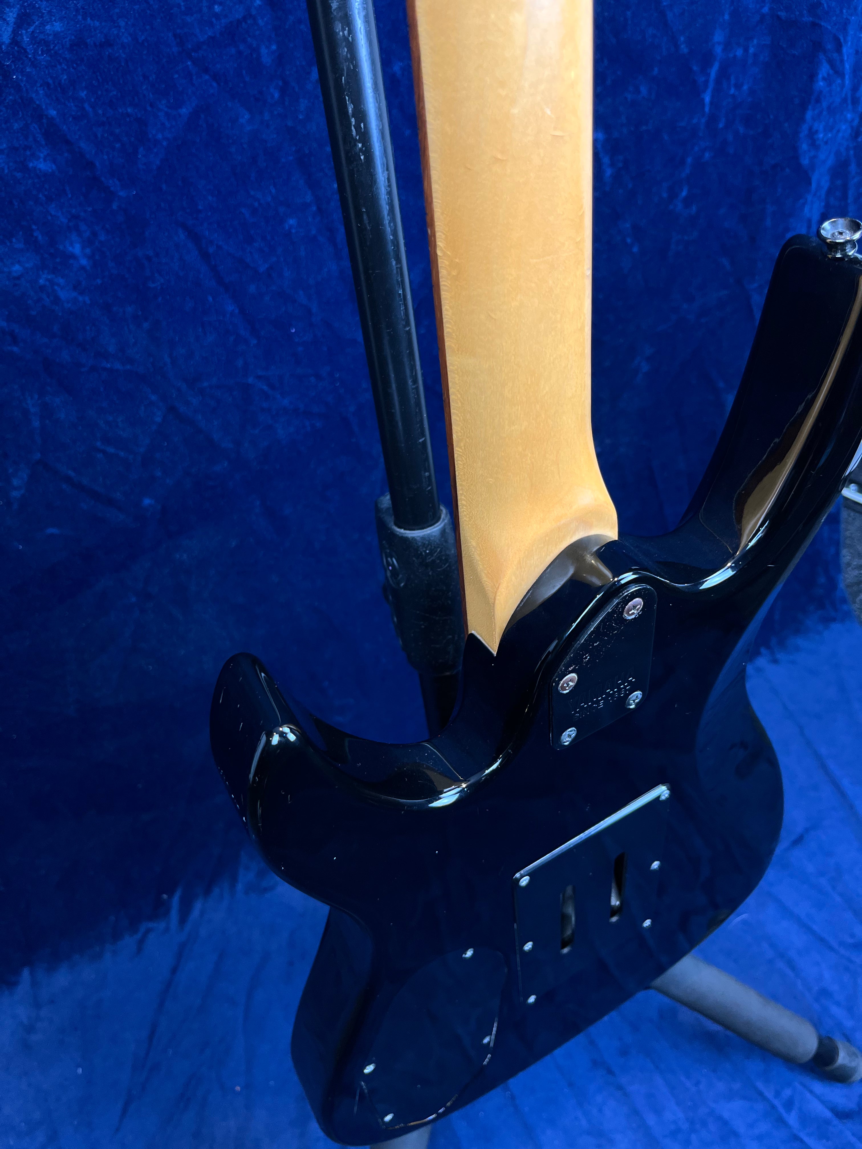 Yamaha RGZ312 Floyd Rose Electric Guitar in Black Pre-owned