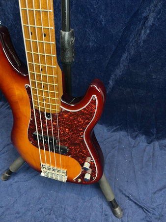 Sire Marcus Miller P5R 5 String Bass in Tobacco Sunburst Pre-owned