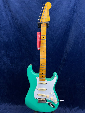 Squier Classic Vibe 60's Stratocaster in Wrapped Surf Green Pre-owned