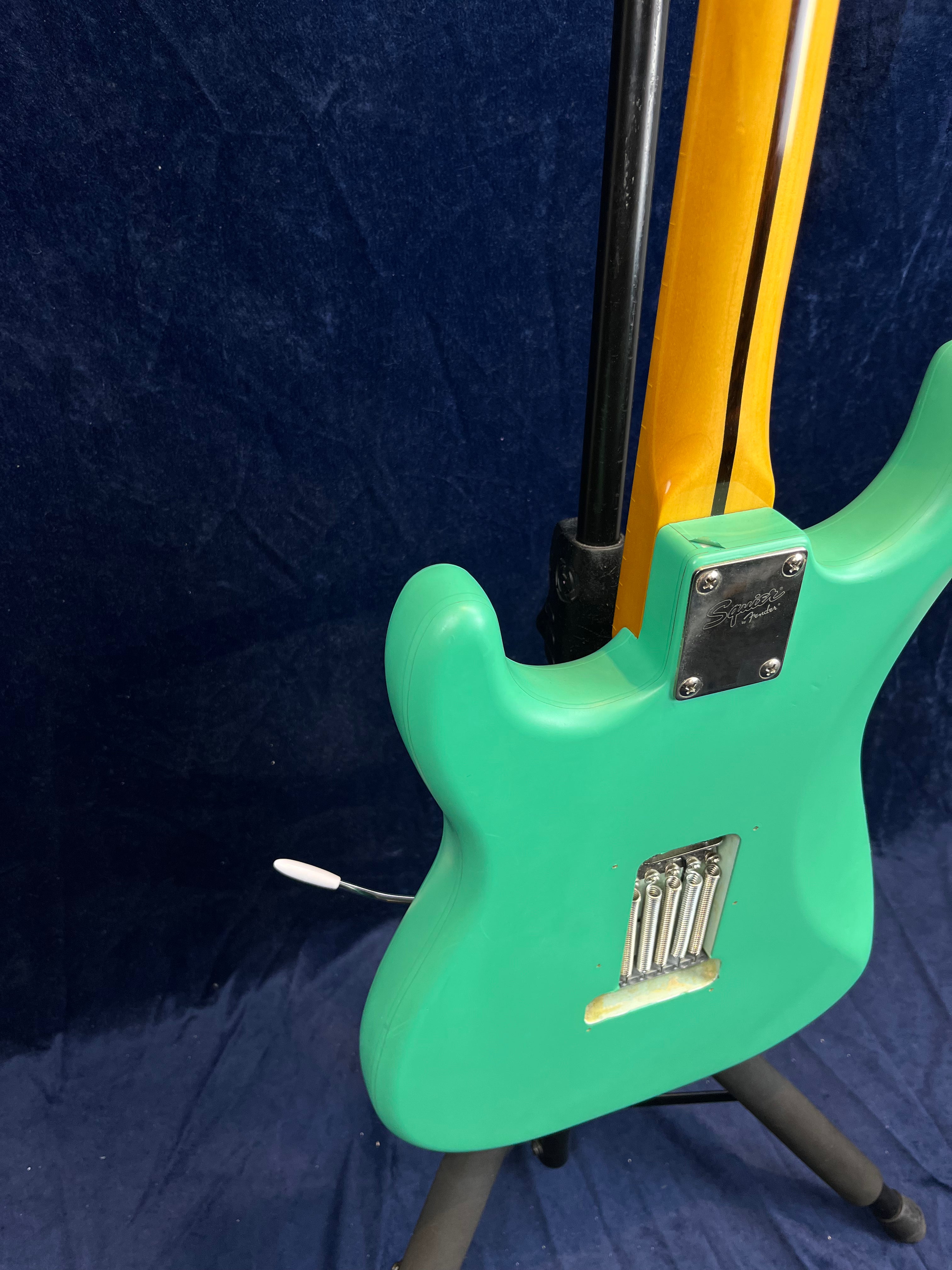 Squier Classic Vibe Stratocaster années 60, couleur Surf Green (avec wrap), d'occasion