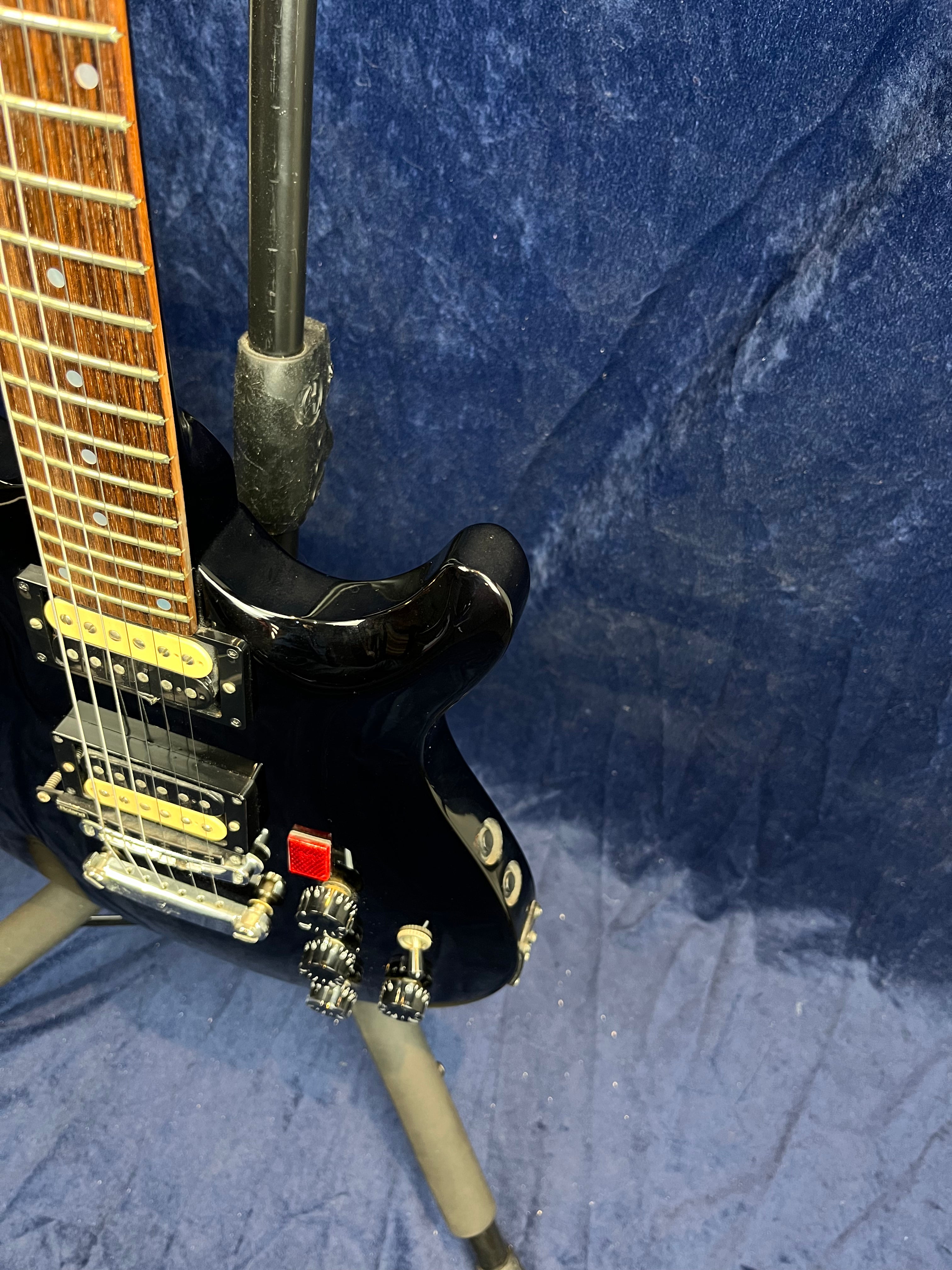 Patrick Eggle Boston 1981 with Roland GK2 in Black