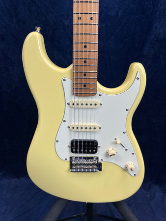 Jet Guitars JS-400 HSS in Vintage Yellow Pre-owned