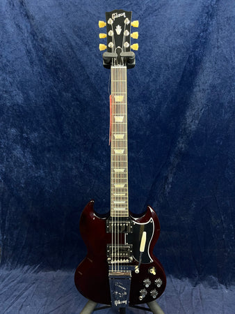 Gibson SG Standard 61 Maestro Vibrola T-Type in Aged Cherry