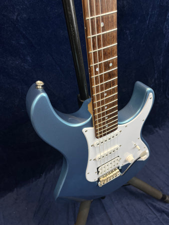Yamaha Pacifica PAC112J HSS Electric Guitar in Blue Pre-owned