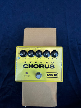 MXR M-134 Stereo Chorus Effects Pedal Pre-owned with Box