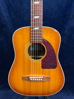 Epiphone FT19 Lil Tex Acoustic Guitar with Hard Case Pre-owned