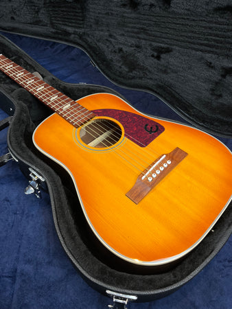 Epiphone FT19 Lil Tex Acoustic Guitar with Hard Case Pre-owned