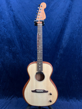 Fender Highway Series Parlour Electro Acoustic in Natural Pre-owned with Case