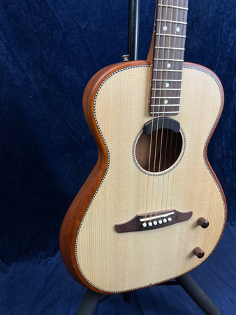 Fender Highway Series Parlour Electro Acoustic in Natural Pre-owned with Case