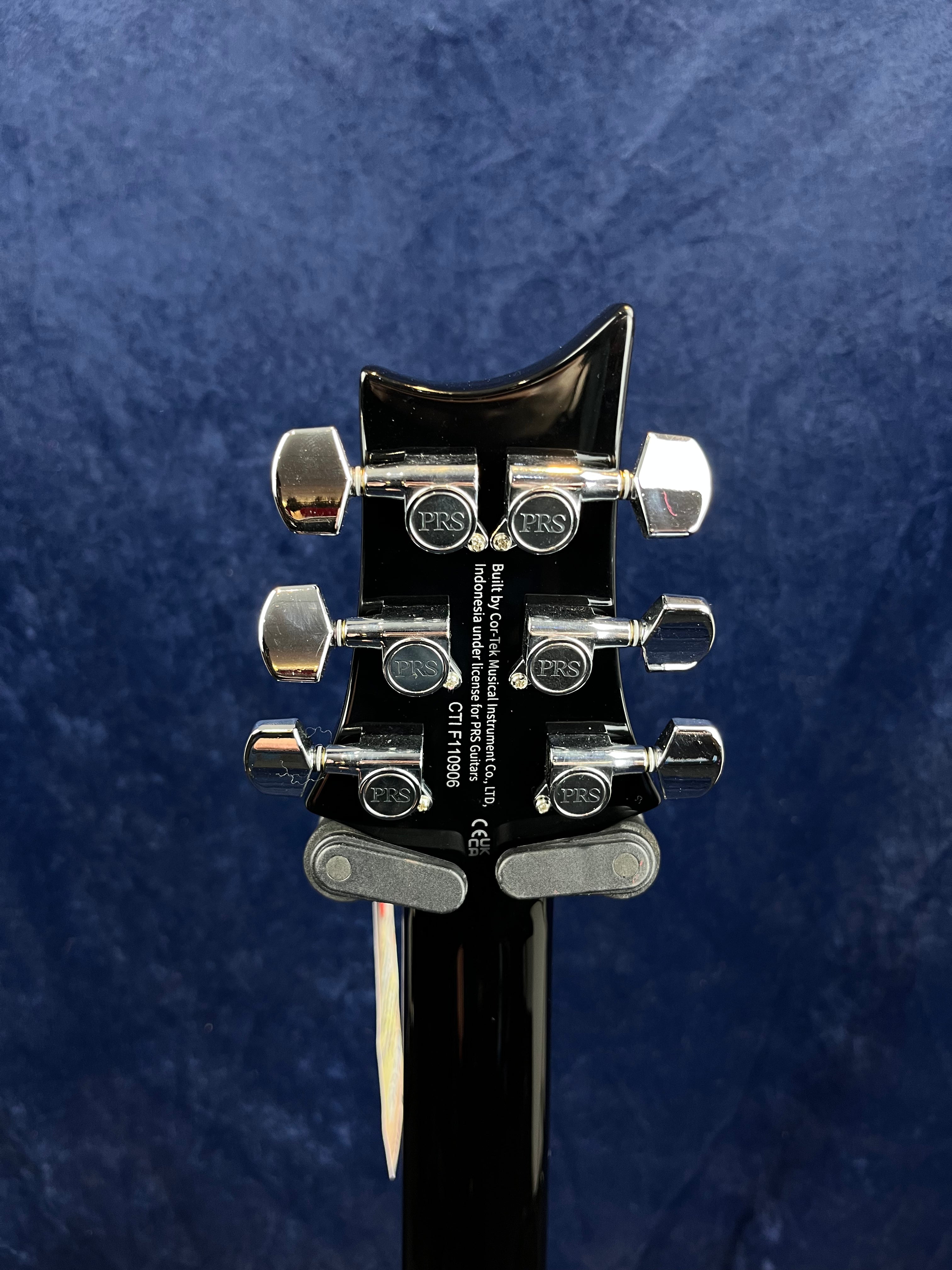PRS SE Custom 24 Floyd in Charcoal Burst with Gig Bag