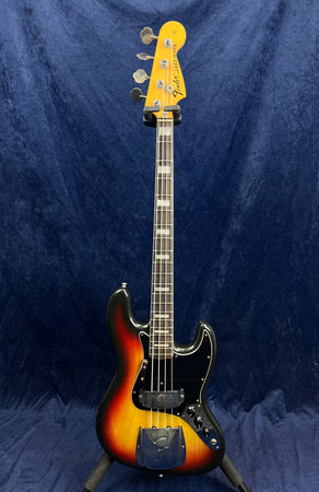 Fender 1975 Jazz Bass in Sunburst with Hard Case Pre-owned