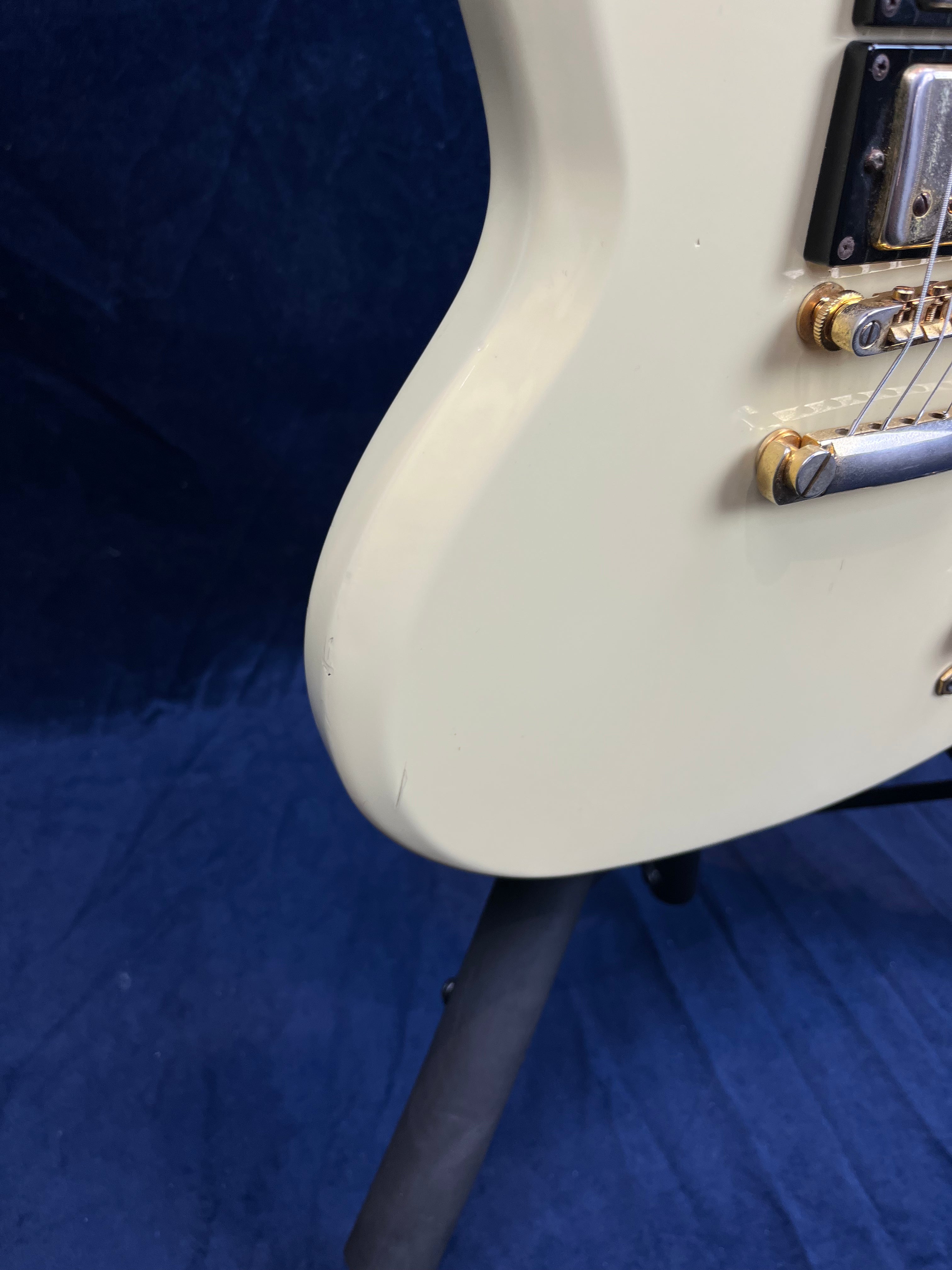 Epiphone SG Les Paul Custom in Ivory White Pre-owned