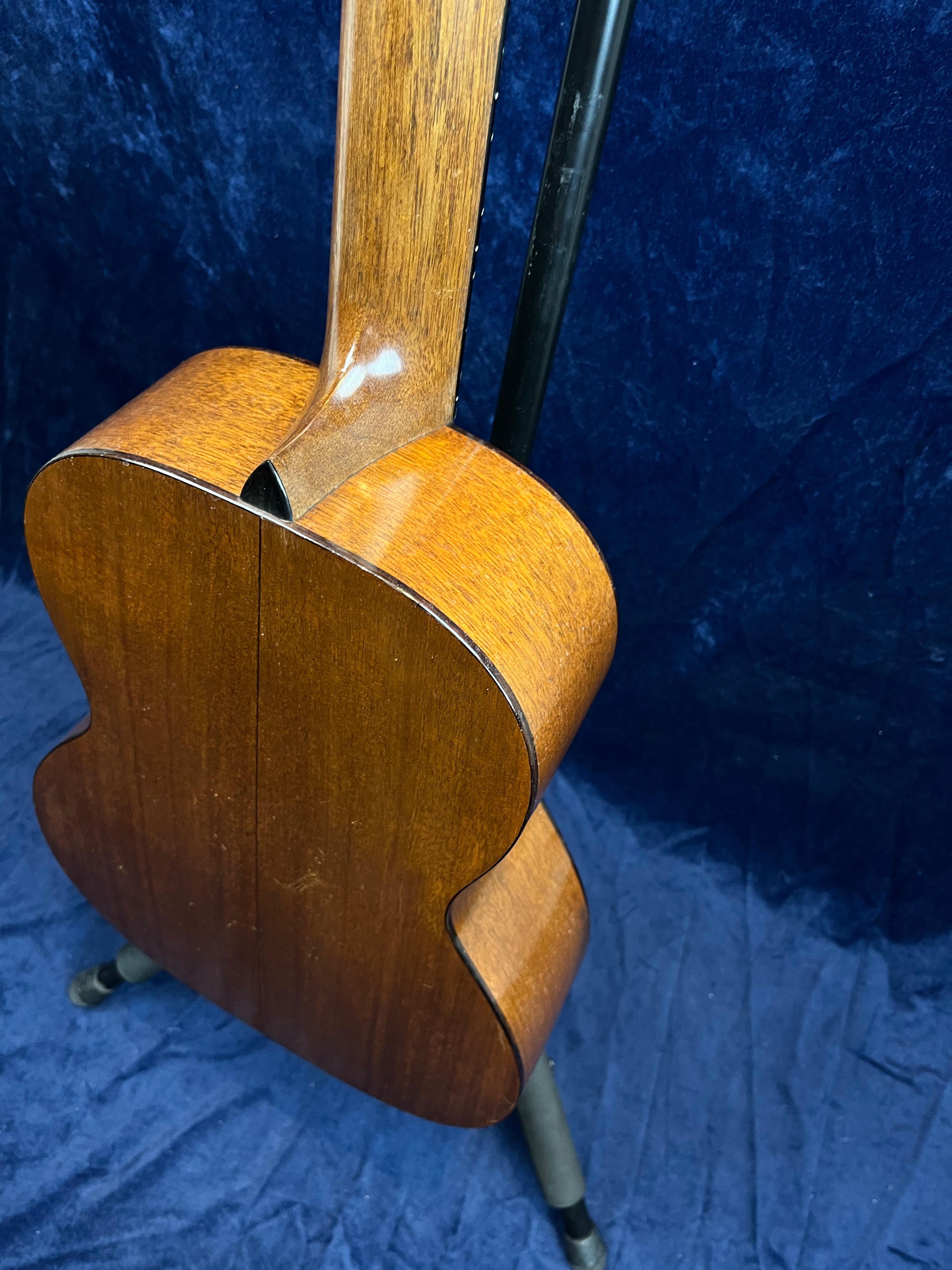 Martin 0-18 1922 Parlour 12 Fret with Original Case